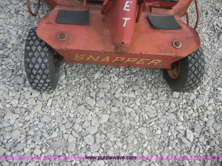 image for item D4261 Snapper Comet lawn mower