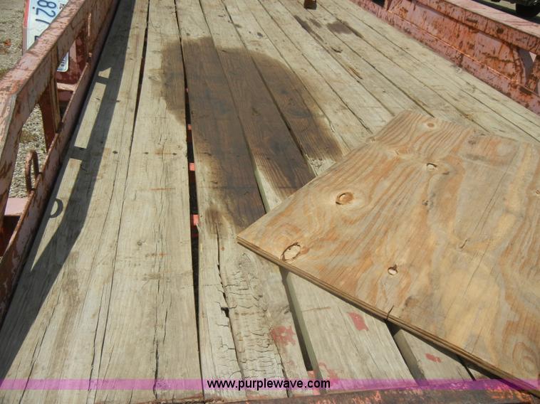 image for item D4360 1994 Inman 20' trailer