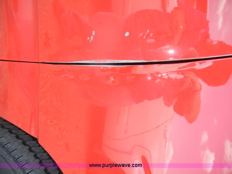 image for item D4361 2006 Chevrolet Silverado 1500 pickup truck