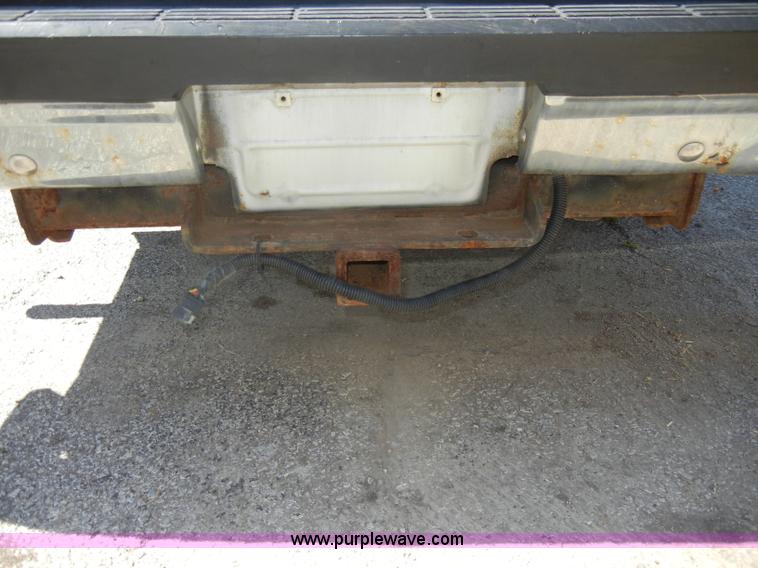 image for item D4376 1991 Chevrolet Suburban Silverado 1500 SUV