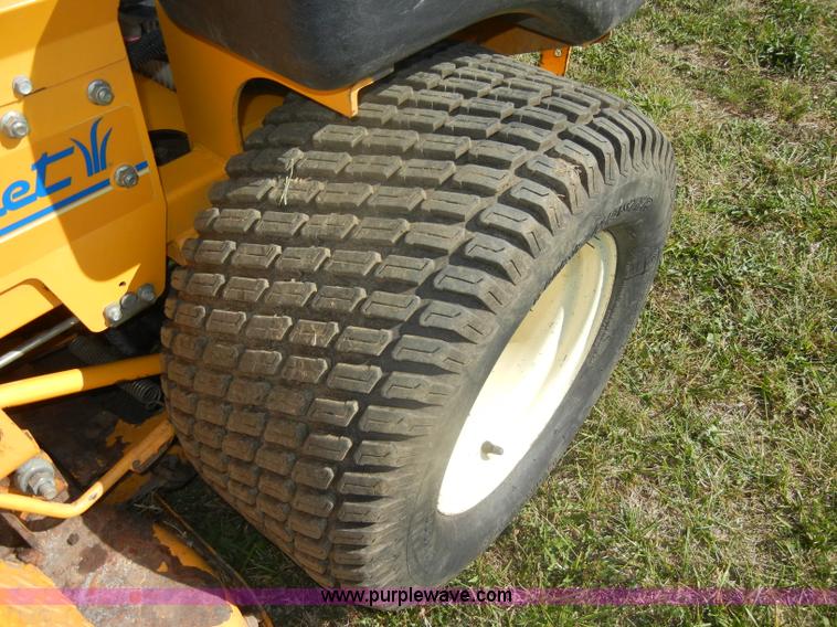 image for item D4386 2001 Cub Cadet 3654 ZTR commercial lawn mower