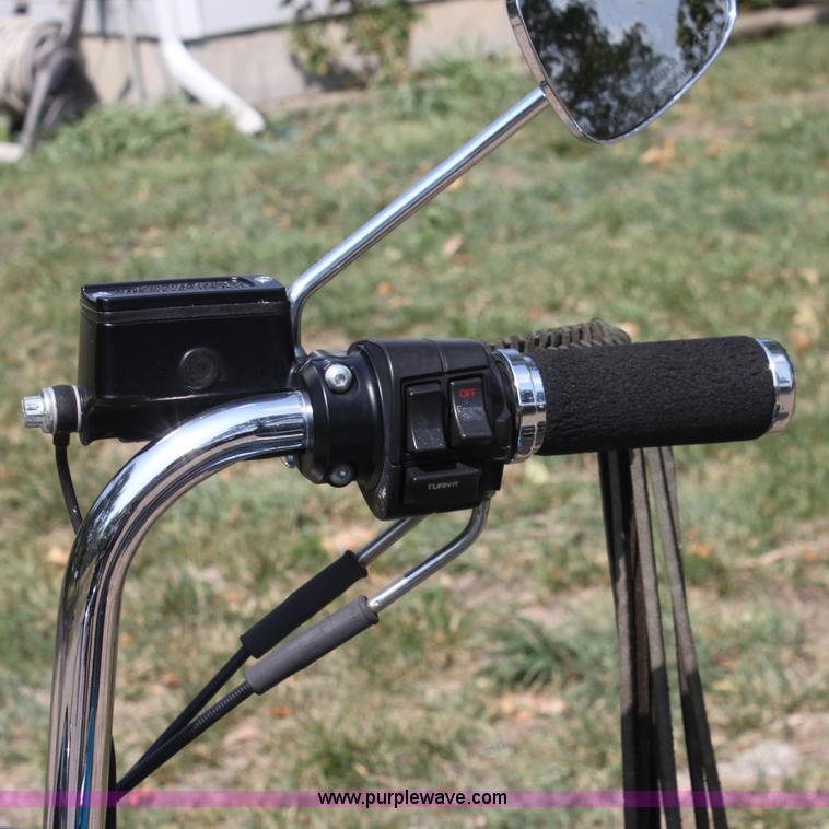 image for item D5279 1995 Harley-Davidson Sportster motorcycle