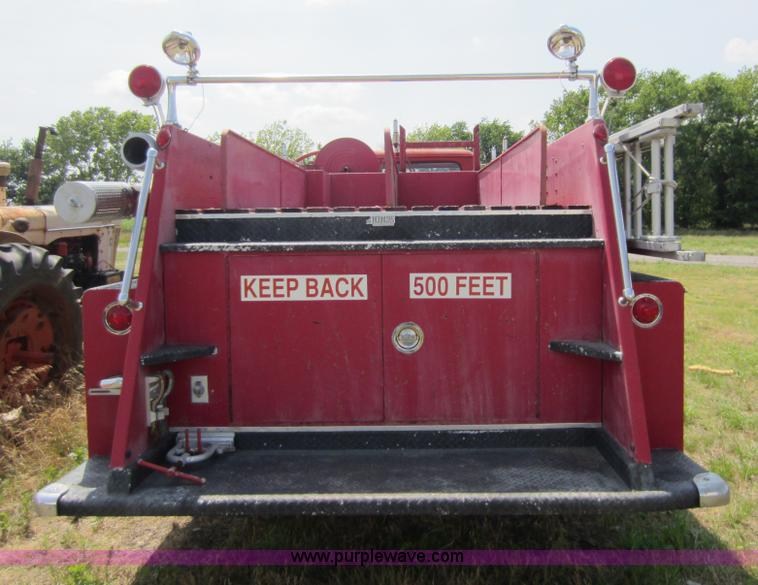 image for item D5577 1964 Ford 750 firetruck