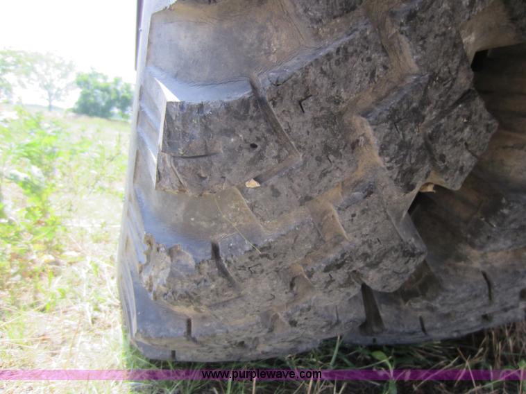 image for item D5577 1964 Ford 750 firetruck