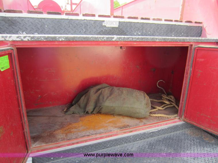 image for item D5577 1964 Ford 750 firetruck