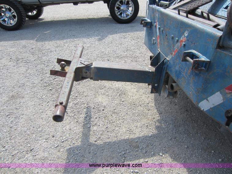 image for item D5581 1976 Chevrolet C30 wrecker truck