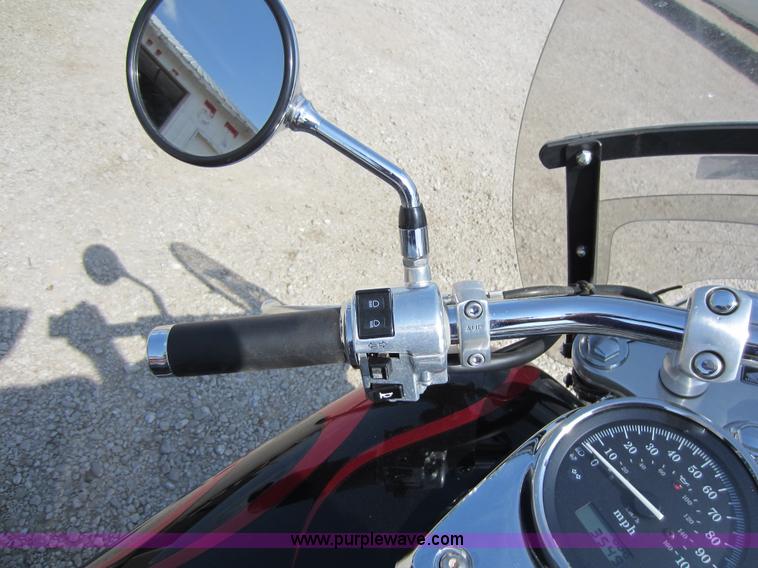 image for item H9765 2005 Honda Shadow motorcycle