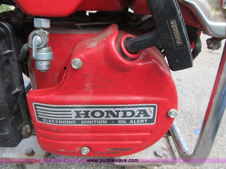 image for item K9317 Honda EM2200X portable generator