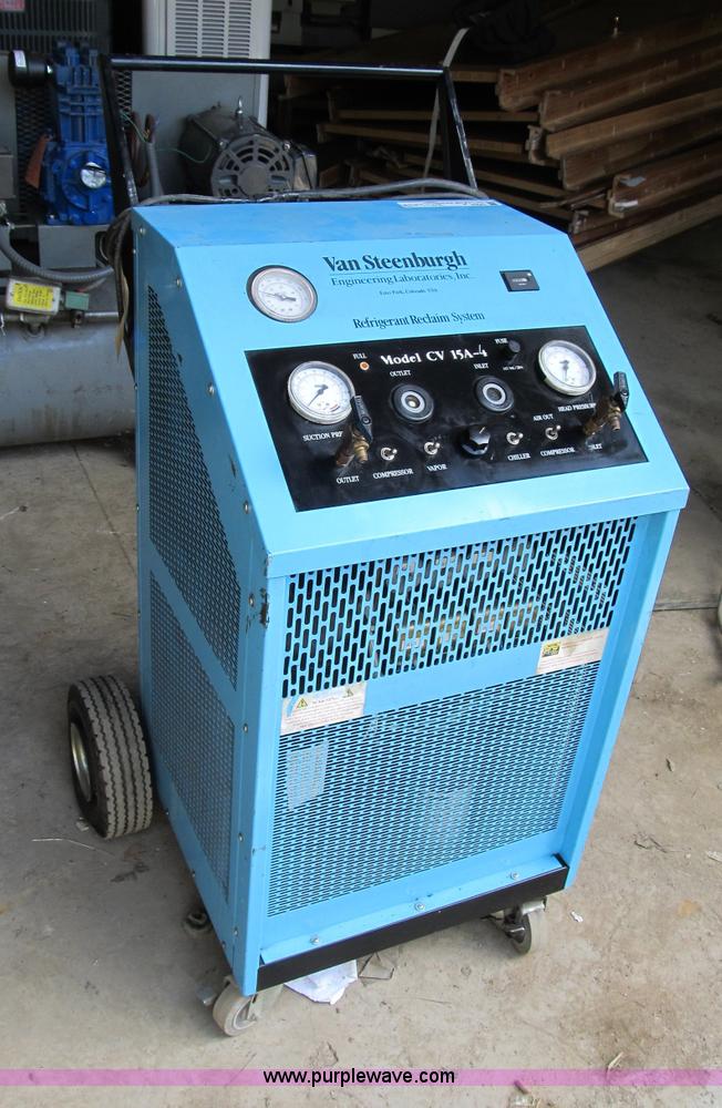 Van Steenburgh portable refrigerant reclaim system in Moberly, MO Item K9320 sold Purple Wave