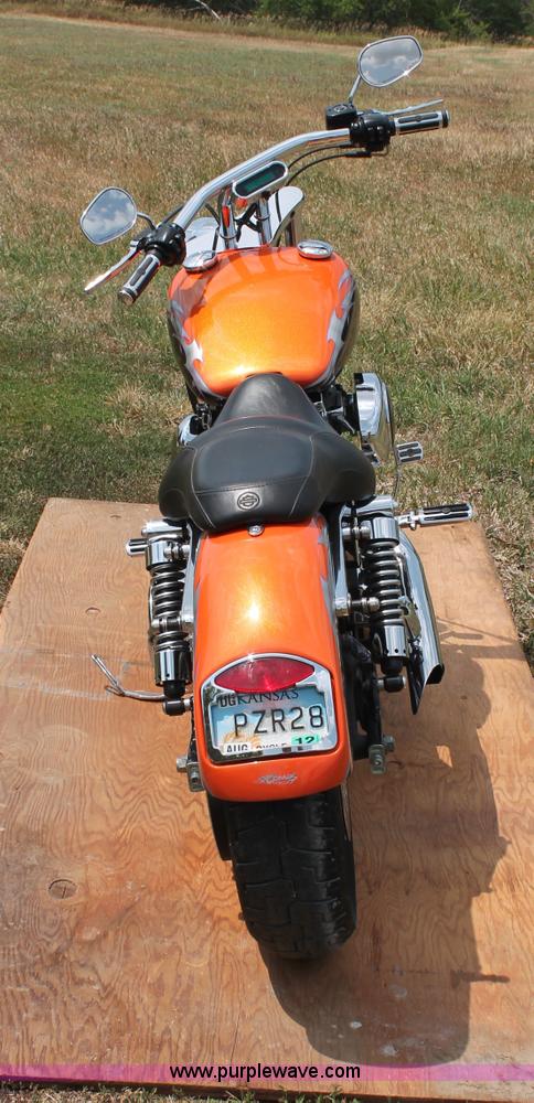 image for item L9925 2002 Harley Davidson FXDL Dyna Low Rider motorcycle