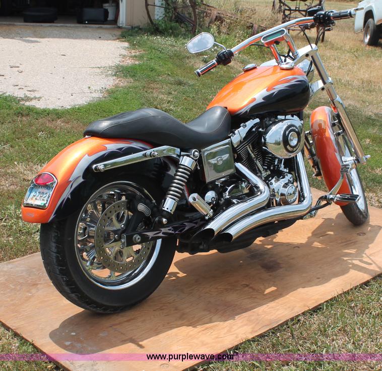 image for item L9925 2002 Harley Davidson FXDL Dyna Low Rider motorcycle