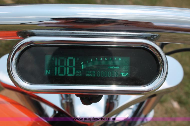 image for item L9925 2002 Harley Davidson FXDL Dyna Low Rider motorcycle