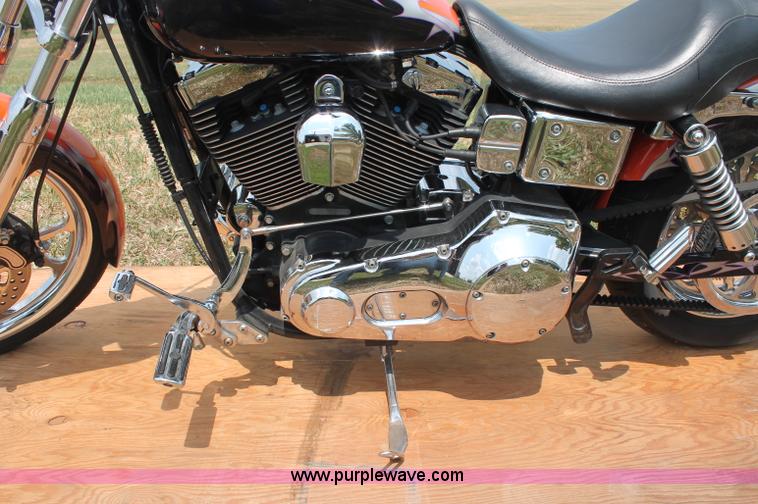 image for item L9925 2002 Harley Davidson FXDL Dyna Low Rider motorcycle