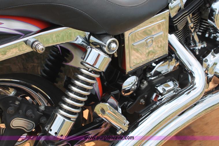 image for item L9925 2002 Harley Davidson FXDL Dyna Low Rider motorcycle