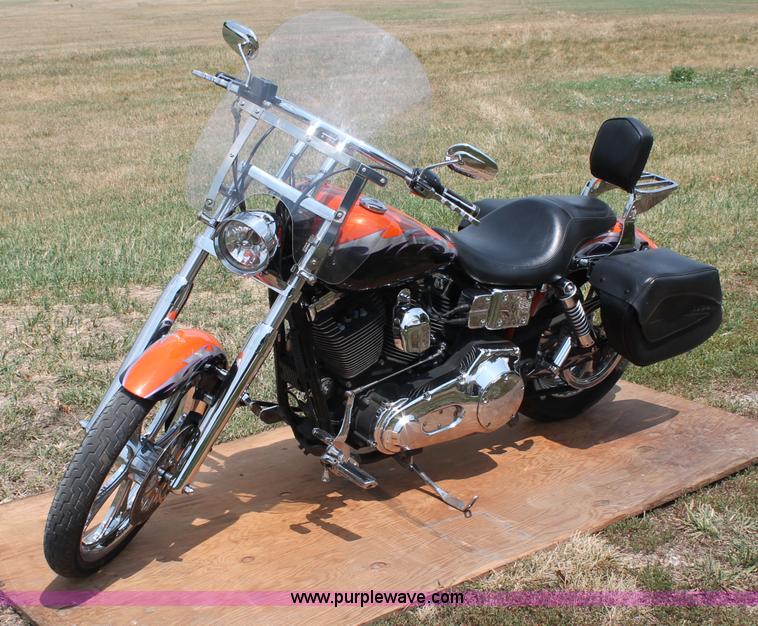 image for item L9925 2002 Harley Davidson FXDL Dyna Low Rider motorcycle