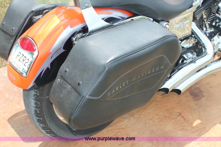 image for item L9925 2002 Harley Davidson FXDL Dyna Low Rider motorcycle