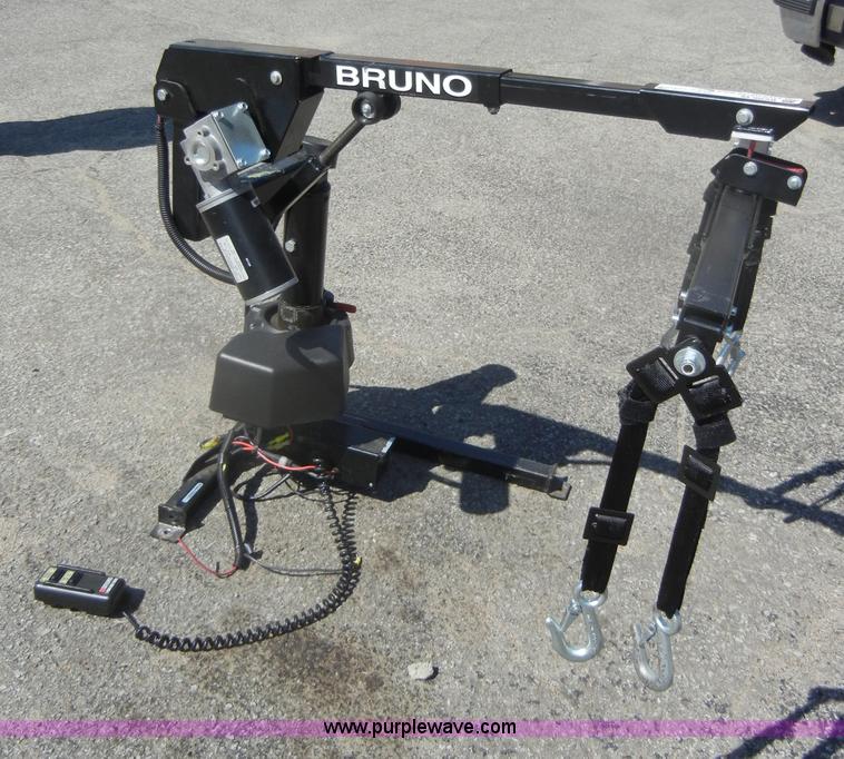 image for item M9658 Bruno wheel chair lift