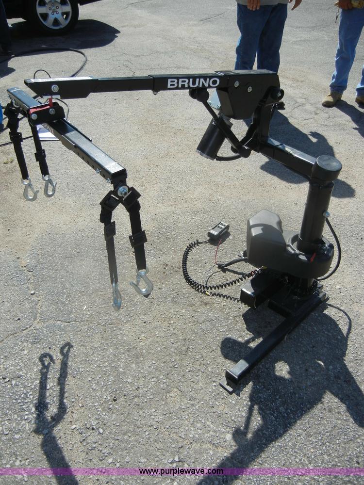 image for item M9658 Bruno wheel chair lift