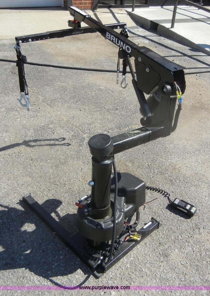 image for item M9658 Bruno wheel chair lift