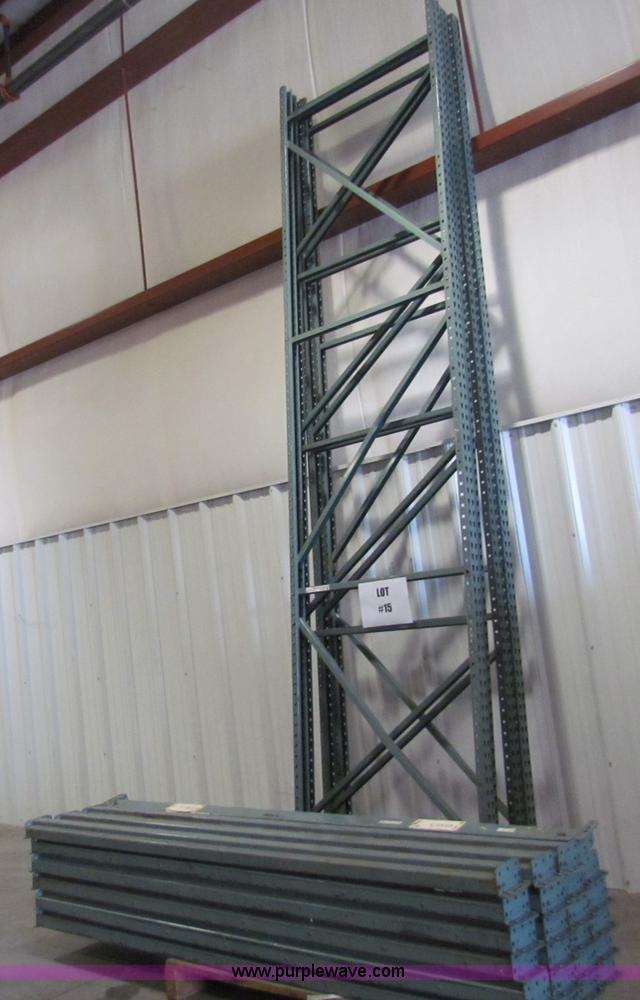 image for item N9065 Pallet racking