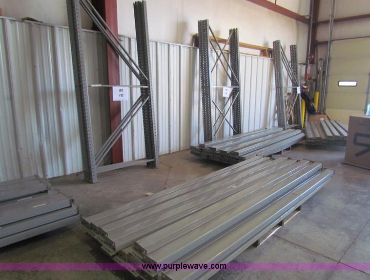 image for item N9068 Pallet racking