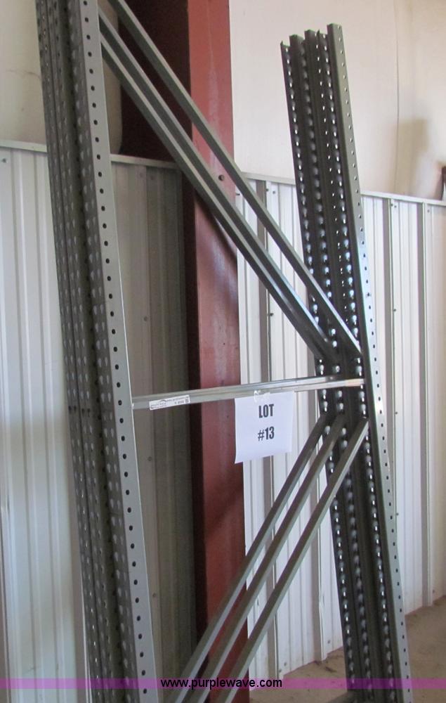 image for item N9068 Pallet racking