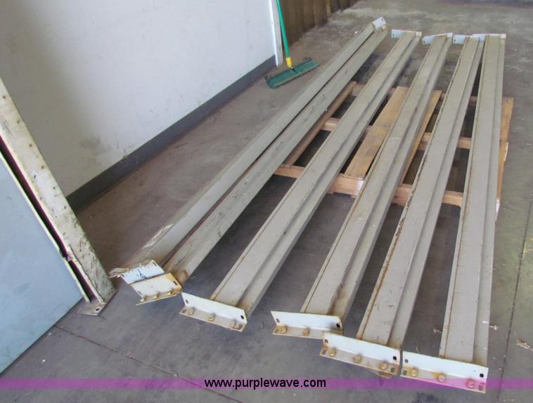 image for item N9071 Pallet racking