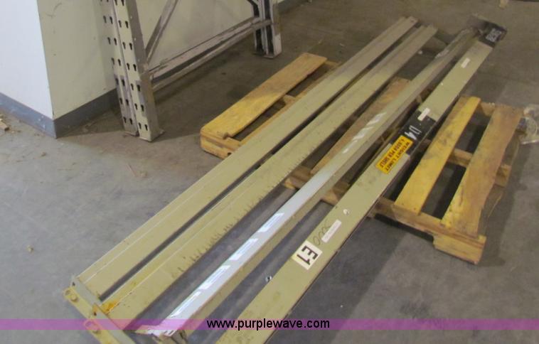 image for item N9074 Pallet racking