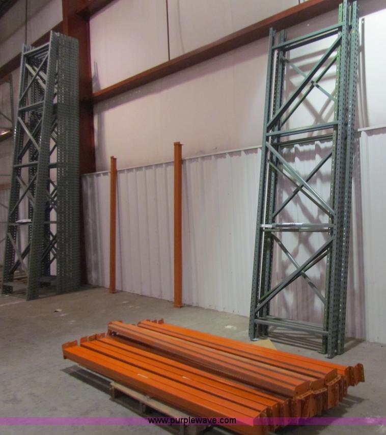 image for item N9078 Pallet racking