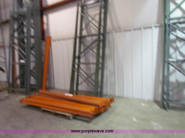 image for item N9080 Pallet racking