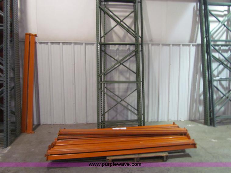 image for item N9080 Pallet racking
