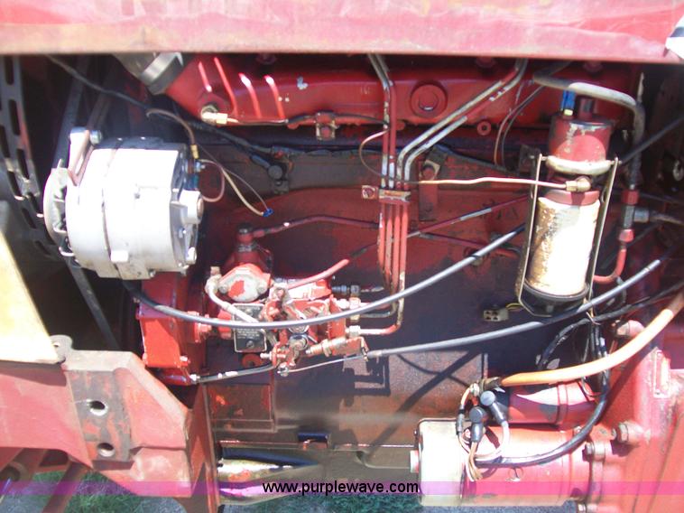 image for item B1444 1979 International 784 tractor