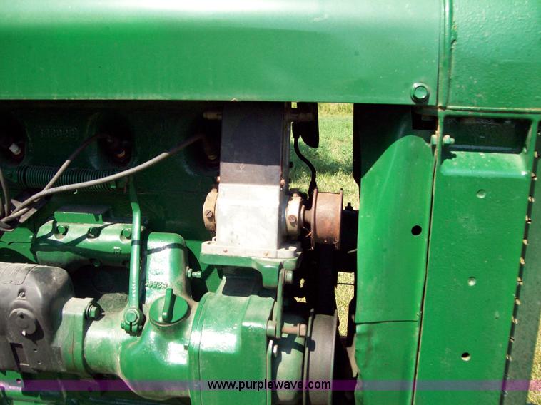 image for item B2772 1940 Oliver Model 80 row crop tractor