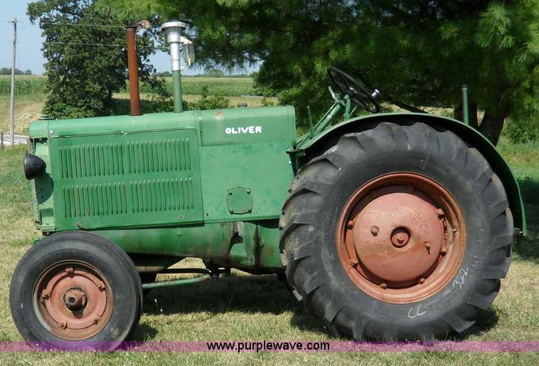 image for item B2773 1948 Oliver 99 tractor