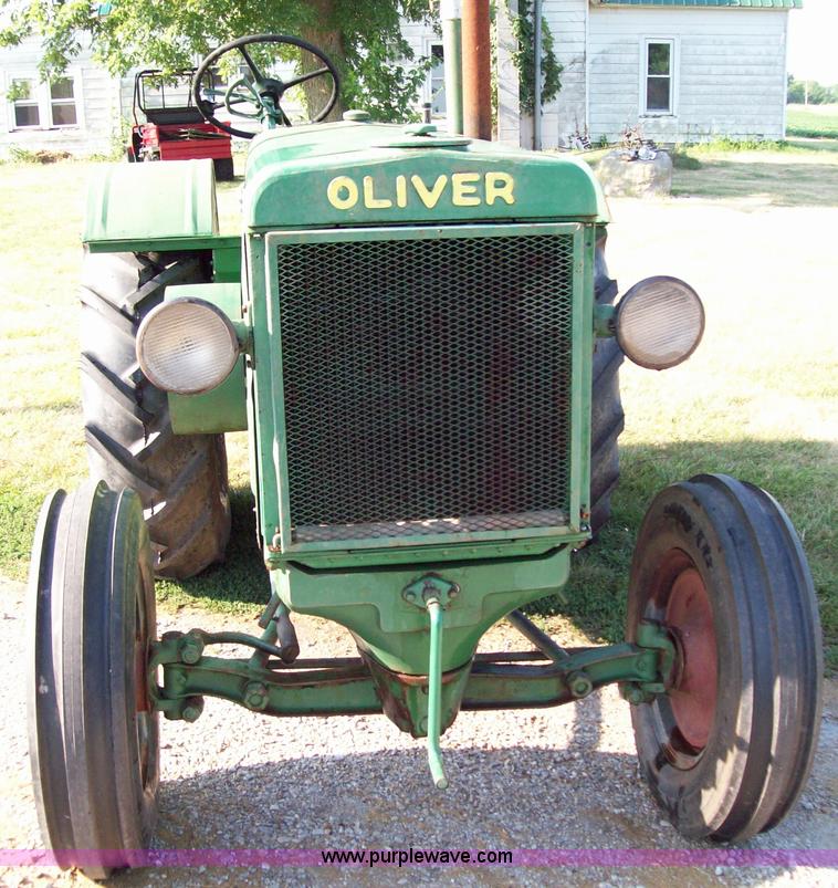 image for item B2773 1948 Oliver 99 tractor