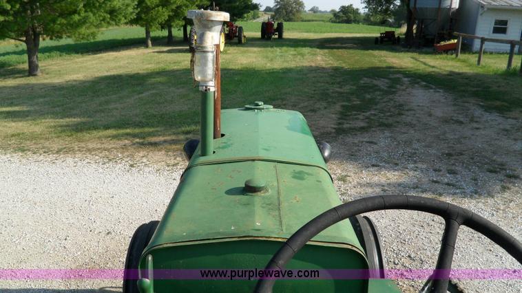 image for item B2773 1948 Oliver 99 tractor