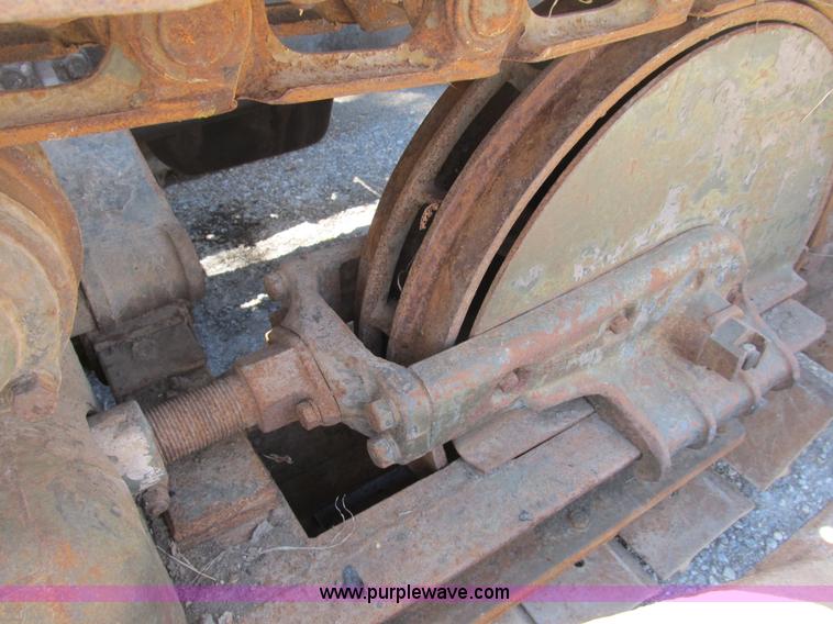 image for item B2778 1944 International Harvester TD-9 military grade crawler dozer