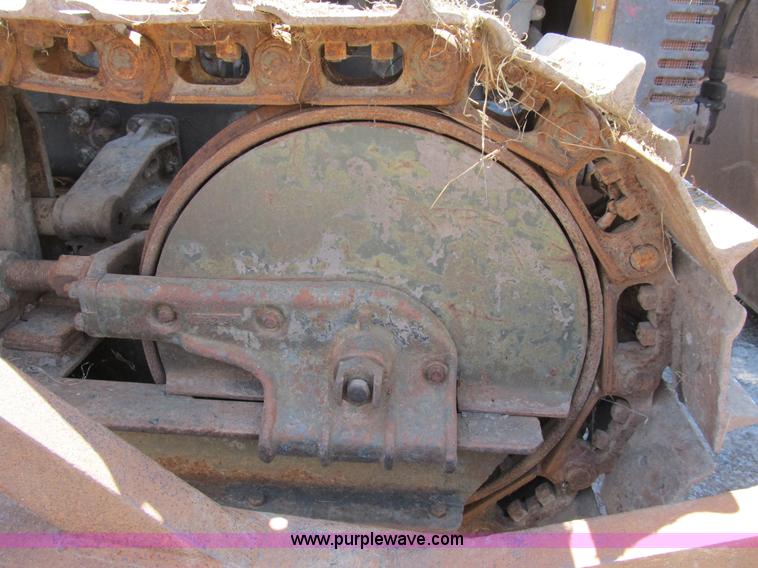 image for item B2778 1944 International Harvester TD-9 military grade crawler dozer