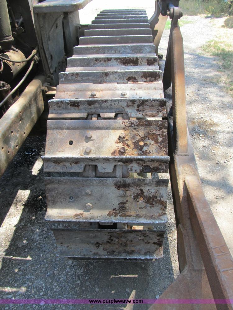 image for item B2778 1944 International Harvester TD-9 military grade crawler dozer