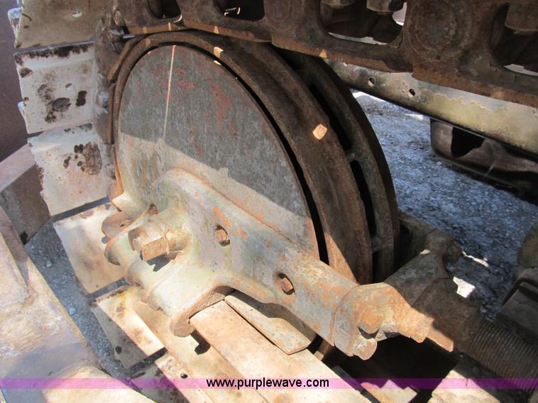 image for item B2778 1944 International Harvester TD-9 military grade crawler dozer