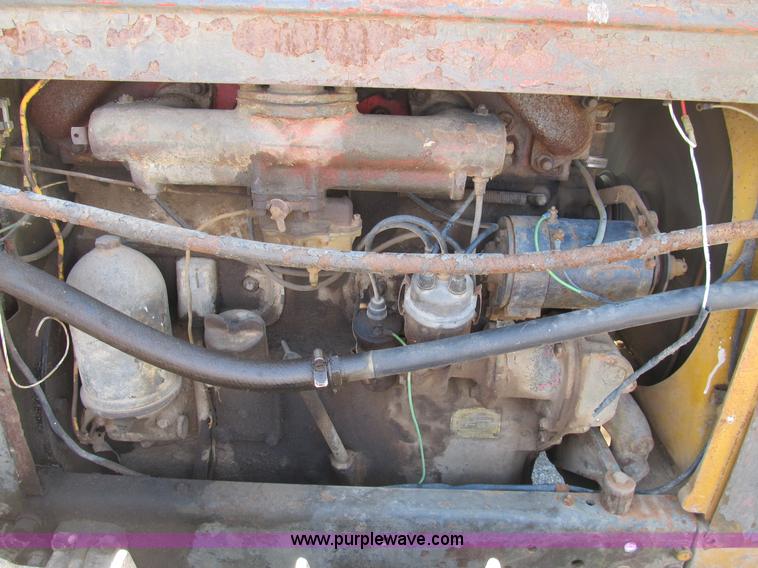 image for item B2778 1944 International Harvester TD-9 military grade crawler dozer