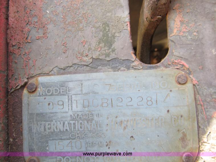 image for item B2778 1944 International Harvester TD-9 military grade crawler dozer