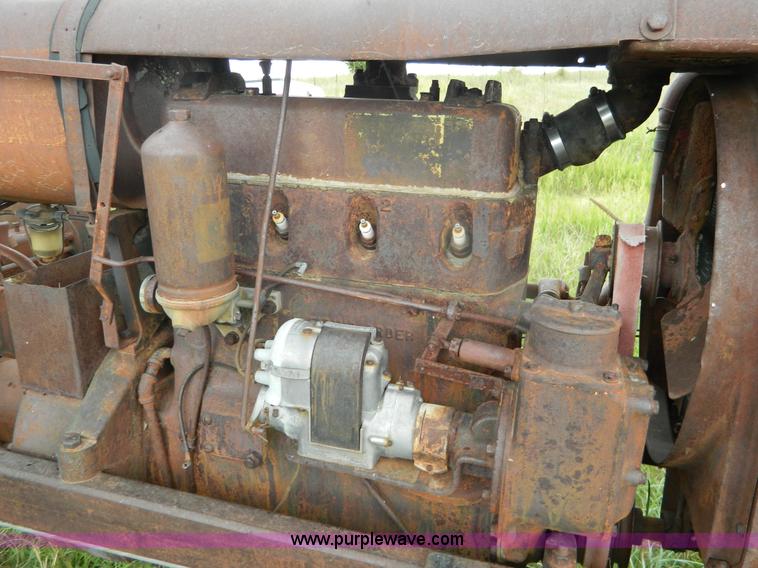 image for item B3721 Farmall F20 tractor