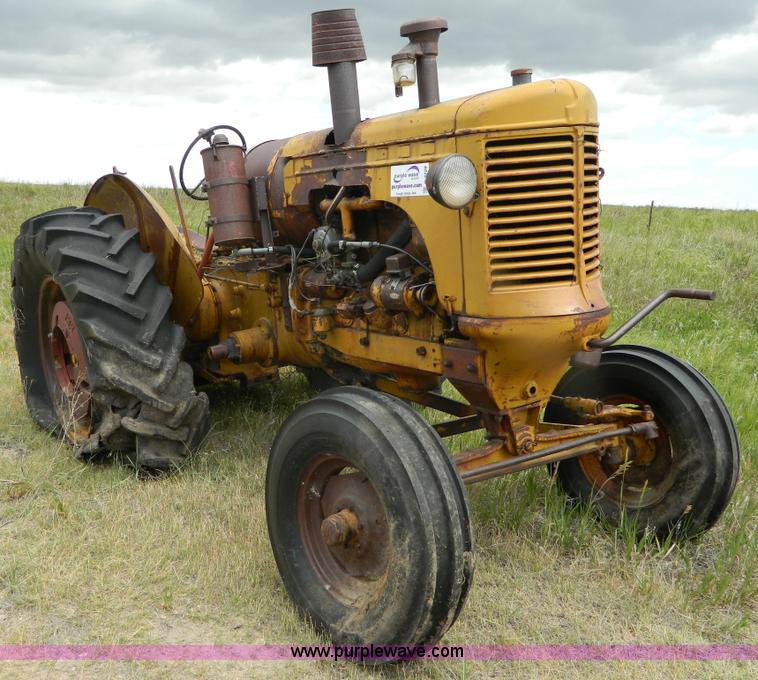 image for item B3729 Minneapolis Moline UTS tractor