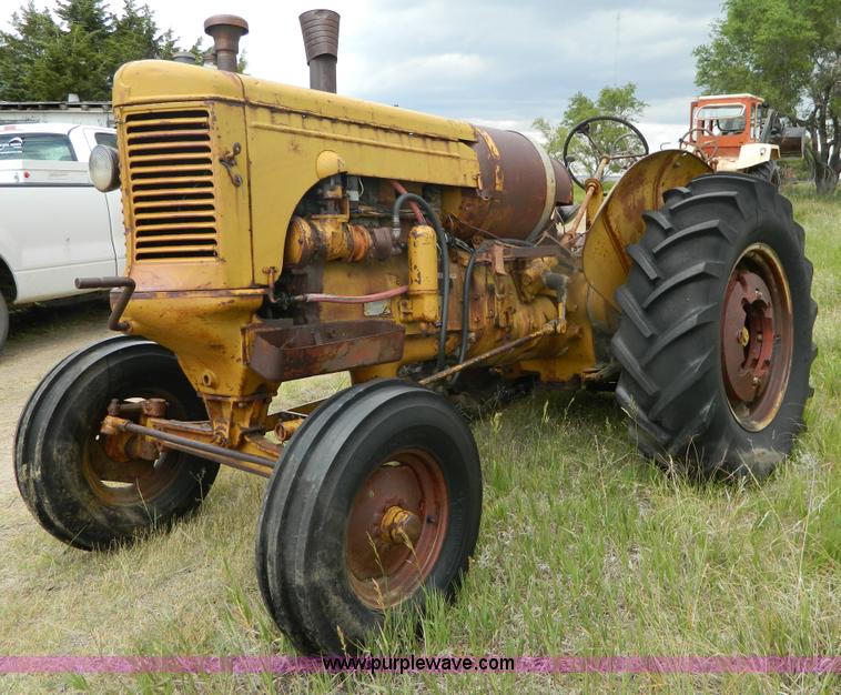image for item B3729 Minneapolis Moline UTS tractor