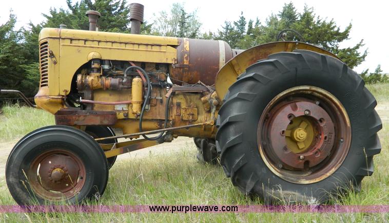 image for item B3729 Minneapolis Moline UTS tractor