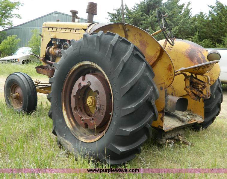 image for item B3729 Minneapolis Moline UTS tractor