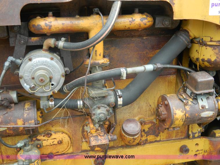 image for item B3729 Minneapolis Moline UTS tractor