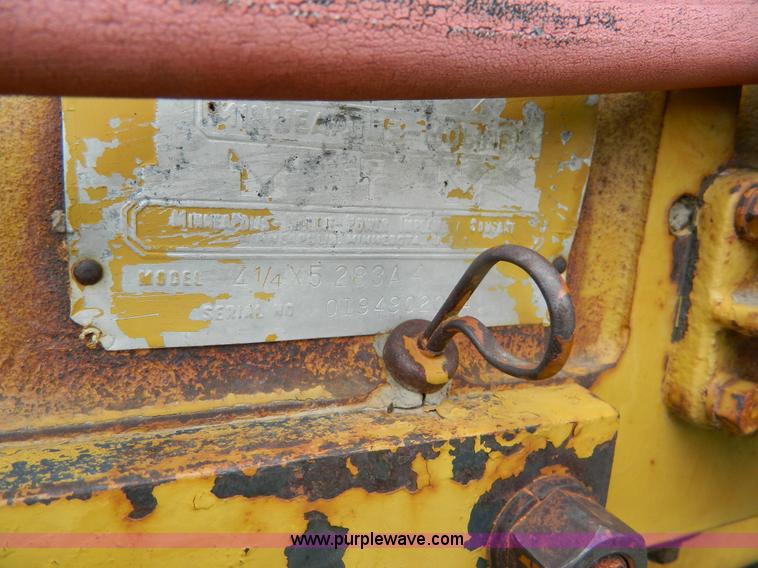 image for item B3729 Minneapolis Moline UTS tractor