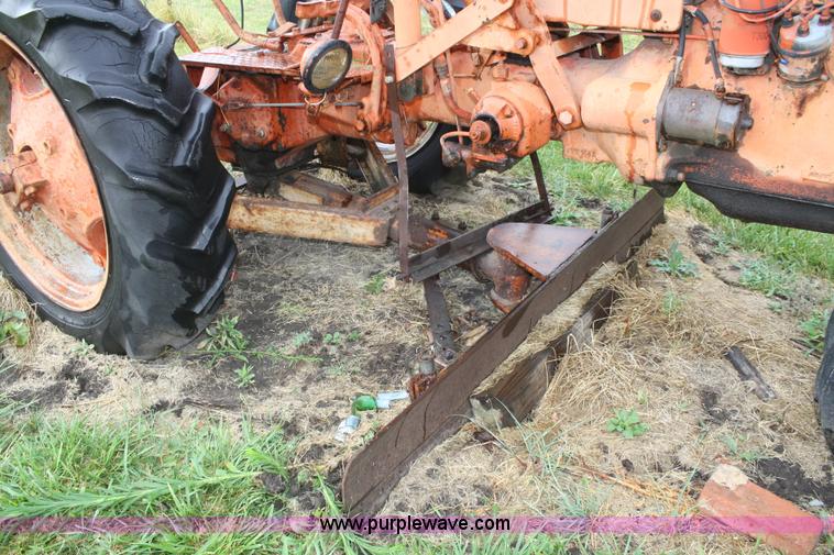 image for item B6832 1949 Case VAC tractor